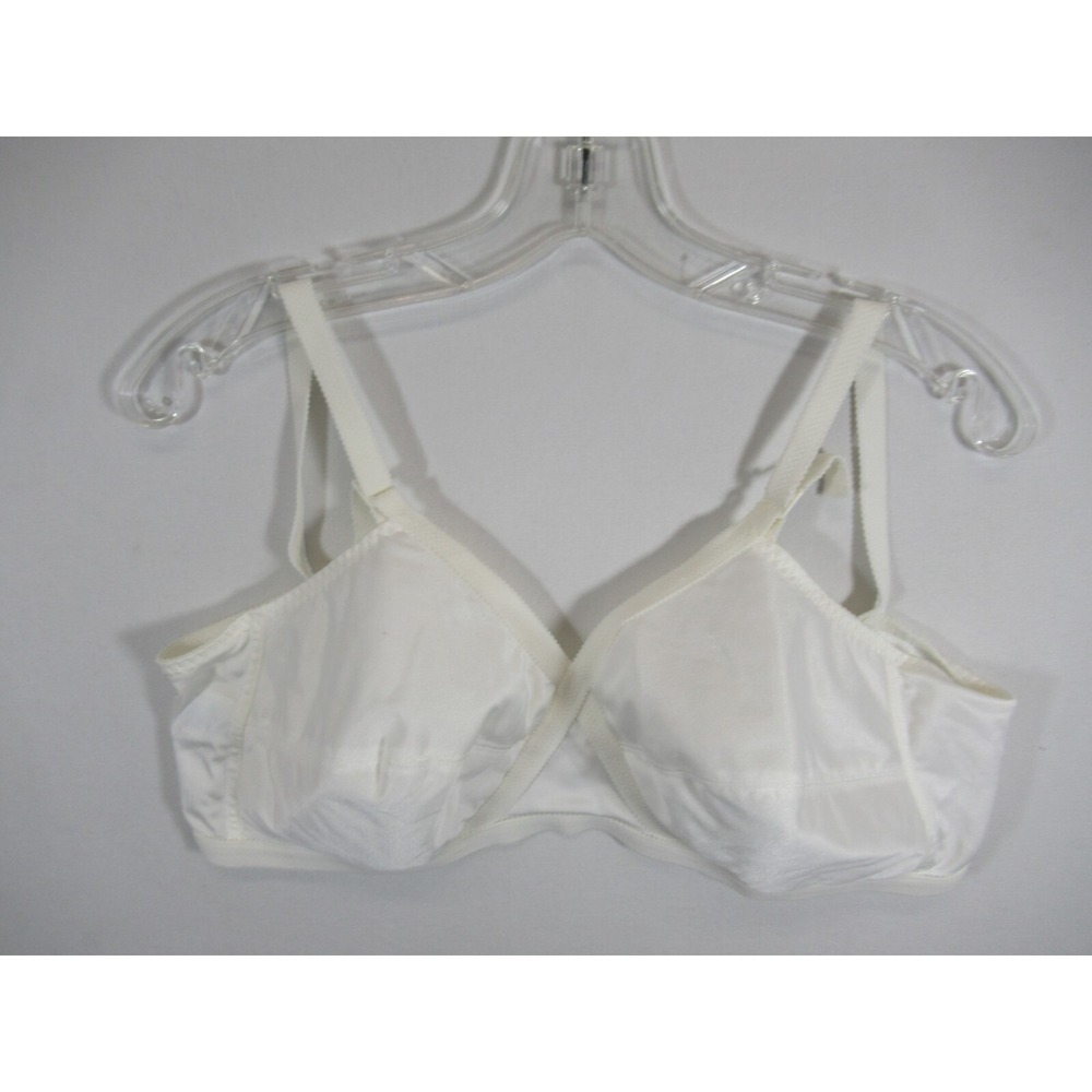 Vintage Gelmart Crossover Bra 42C White Wireless Lightly Lined 7410